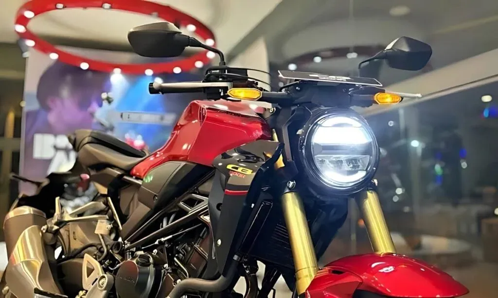 Honda CB300R 2025